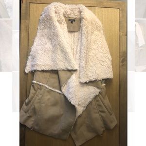 Quinn By Francescas Collection Faux Fur Vest